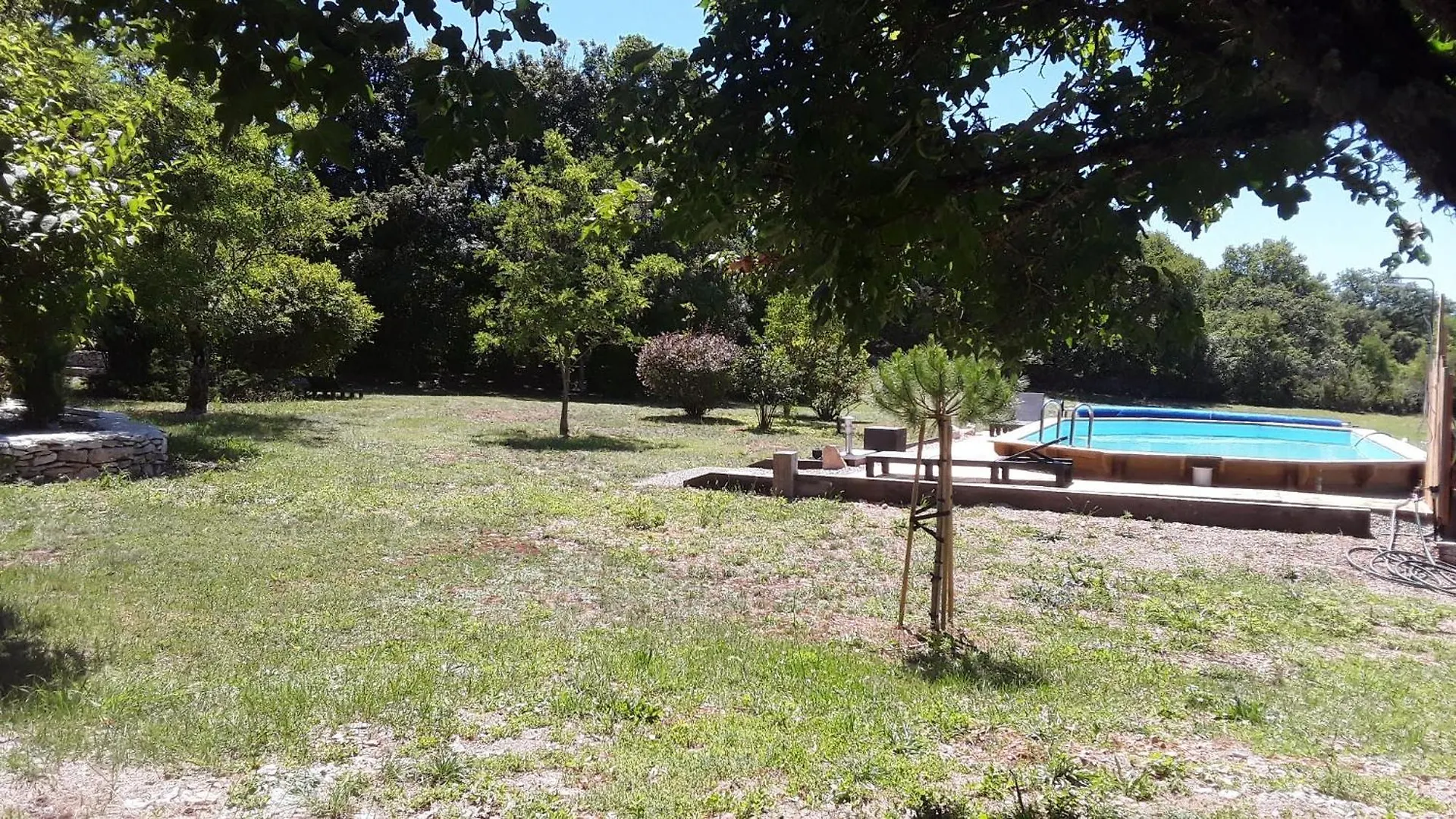 Gite Pech D Escars Ancienne Maison Avec Piscine Quissac  0*, Quissac (Lot)